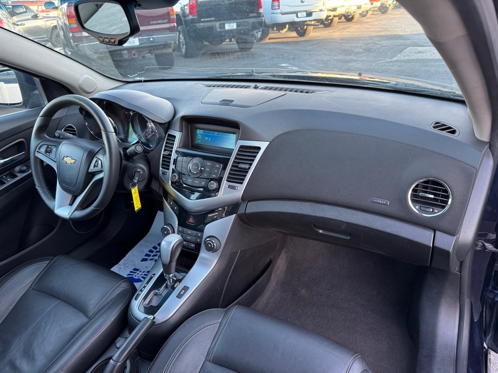 Chevrolet Cruze  2011