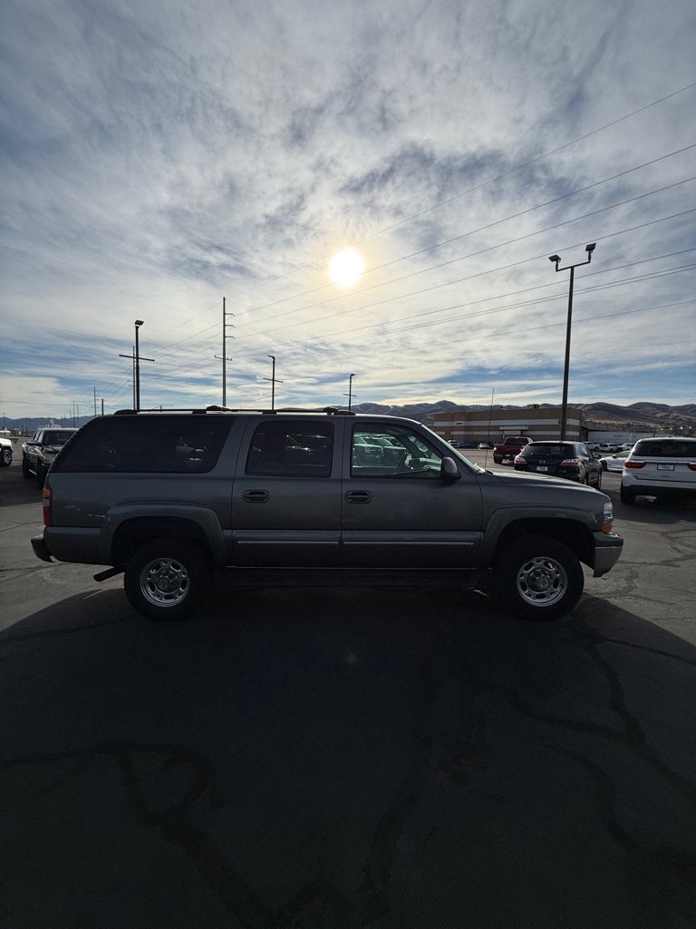 Chevrolet Suburban  2001