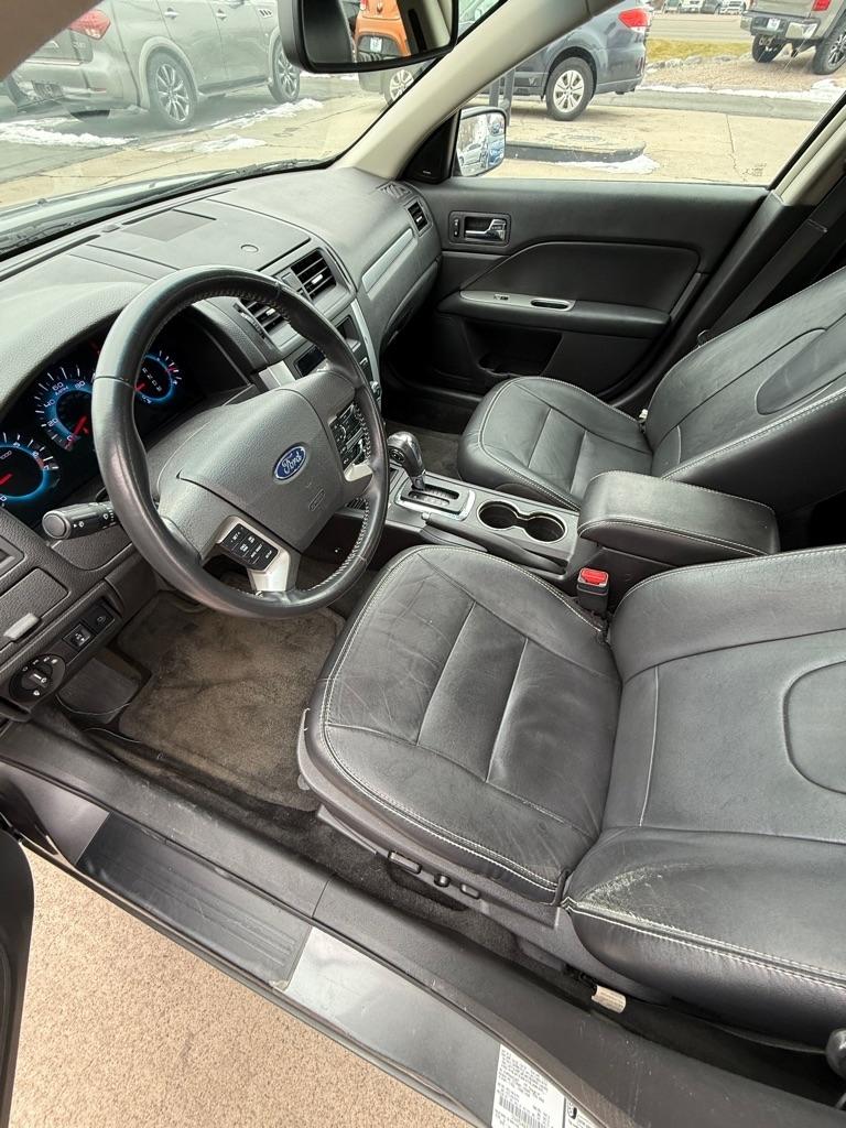 Ford Fusion  2012