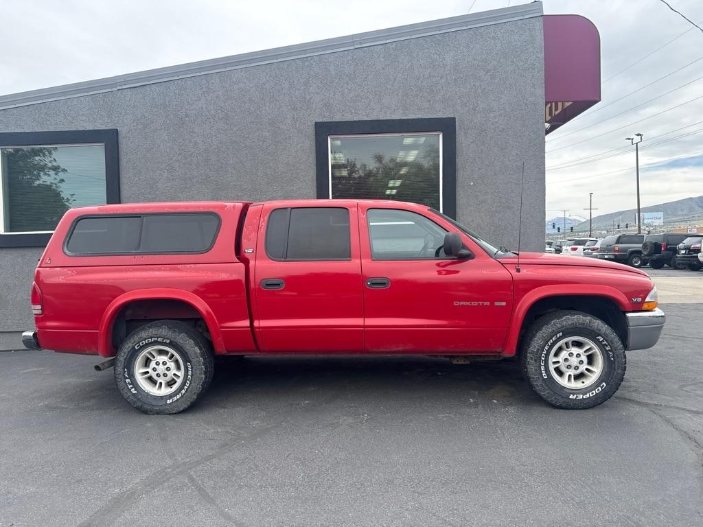 2000 Dodge Dakota QUAD