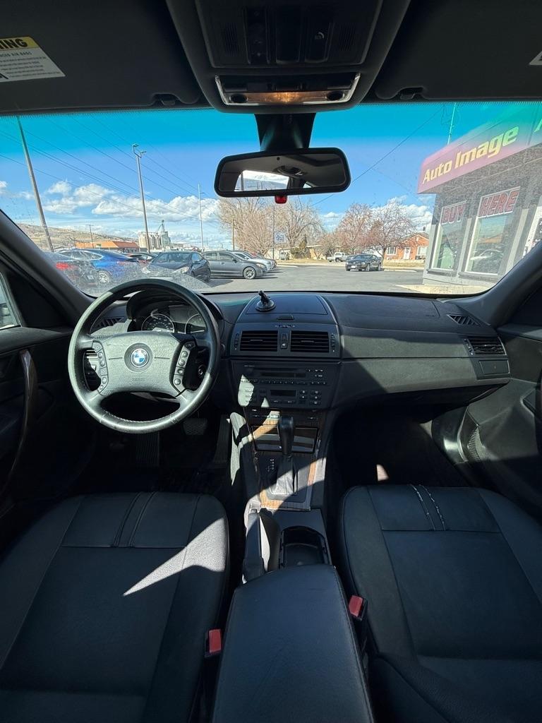 BMW X3  2005