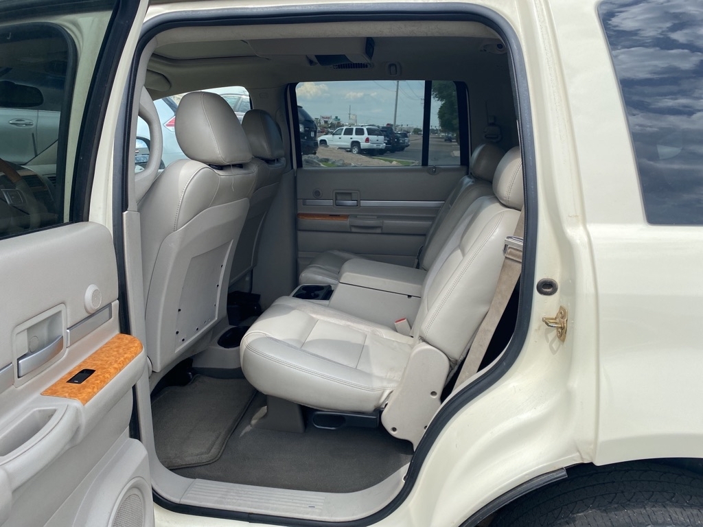 Chrysler Aspen  2007