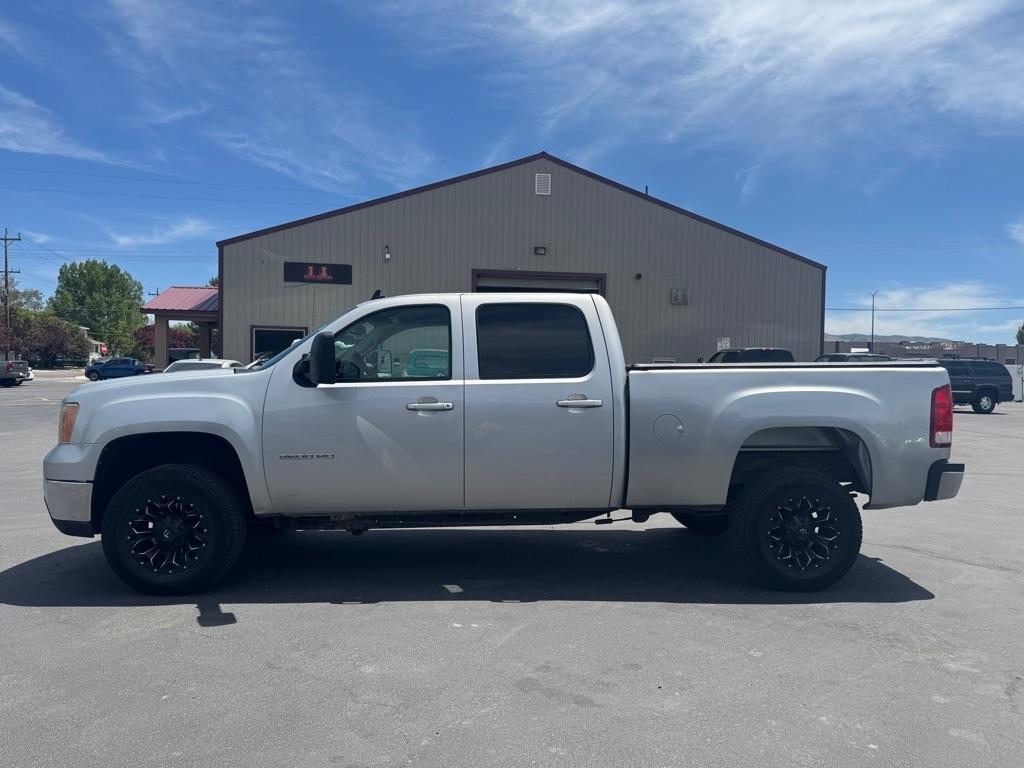 2010 GMC Sierra 4WD Crew Cab 6.5ft SLT's photo