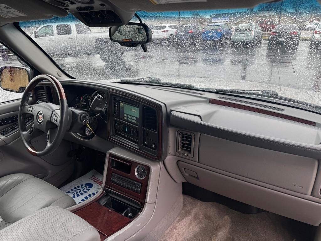 Cadillac Escalade  2006