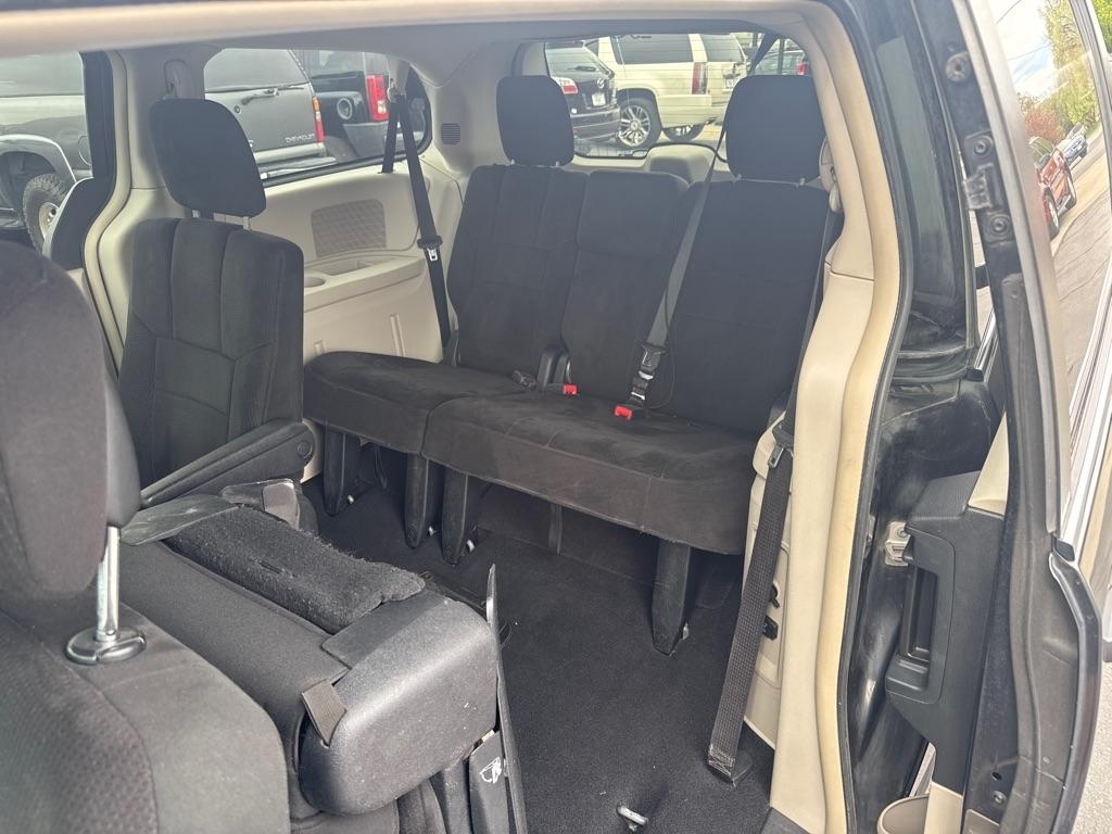 Chrysler Town & Country  2011