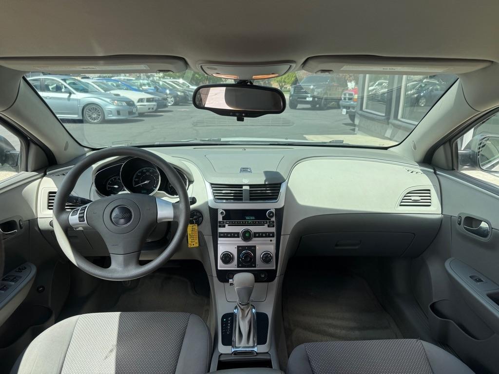 Chevrolet Malibu  2010
