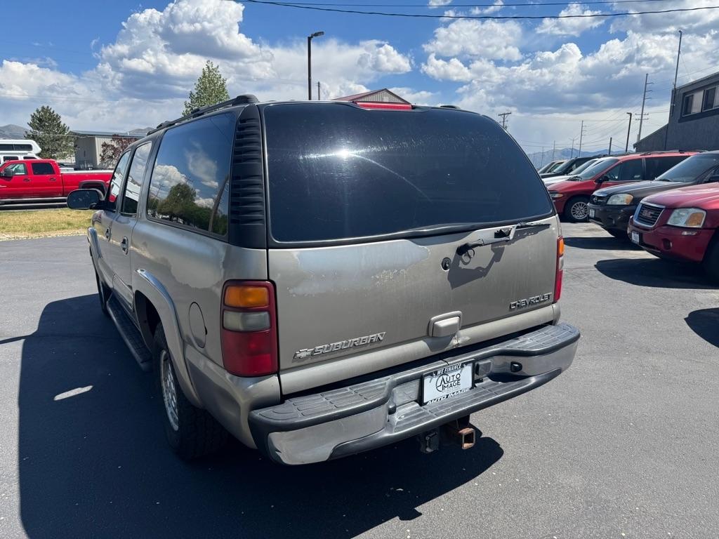 Chevrolet Suburban  2002