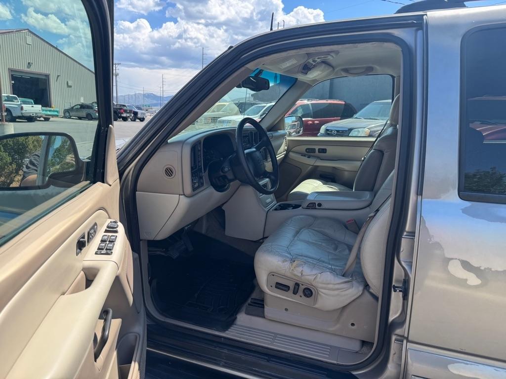 Chevrolet Suburban  2002