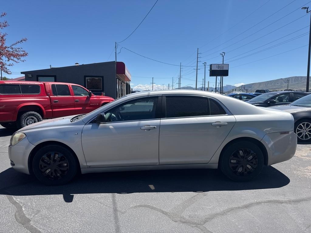 Chevrolet Malibu  2008