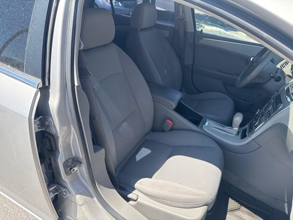 Chevrolet Malibu  2008