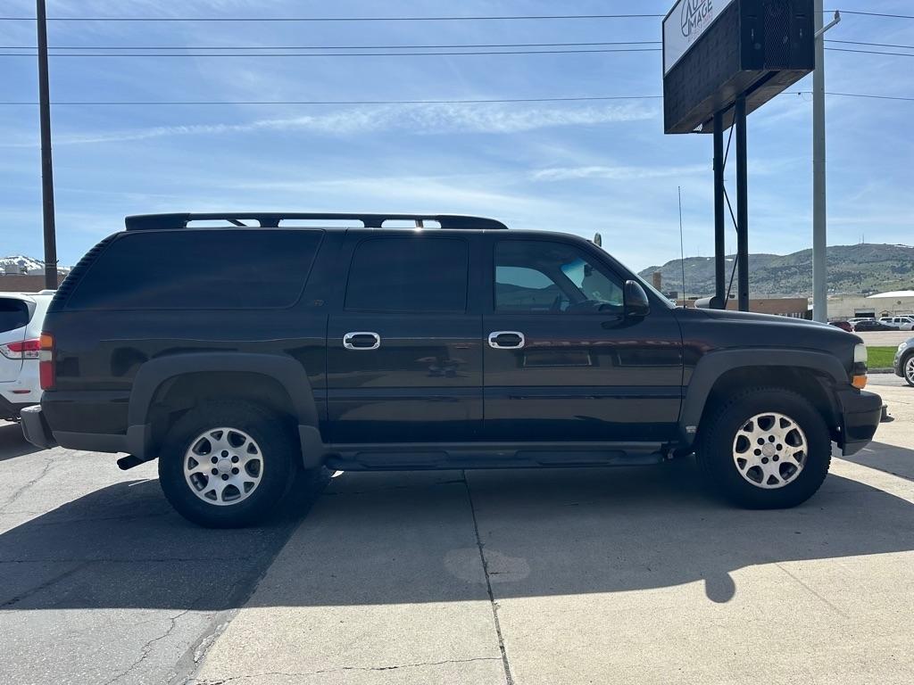 Chevrolet Suburban  2003
