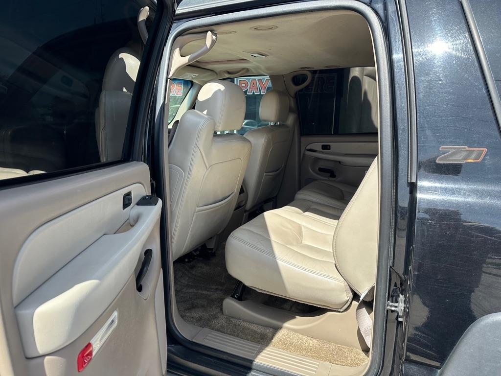 Chevrolet Suburban  2003