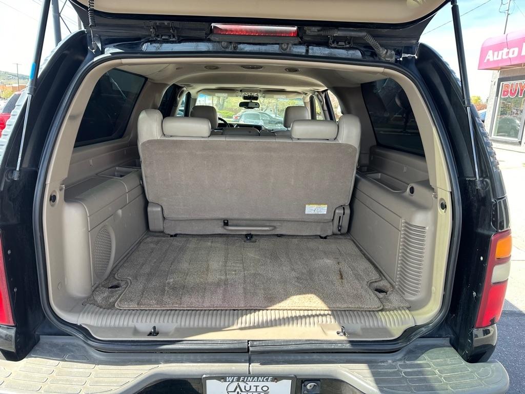 Chevrolet Suburban  2003