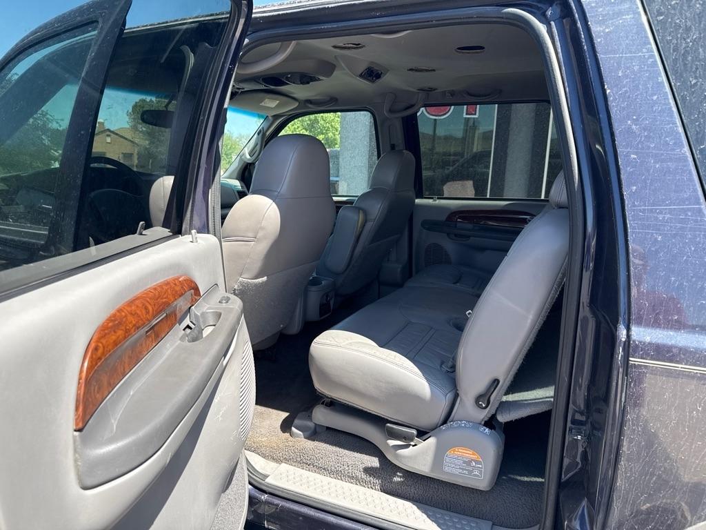 Ford Excursion  2000
