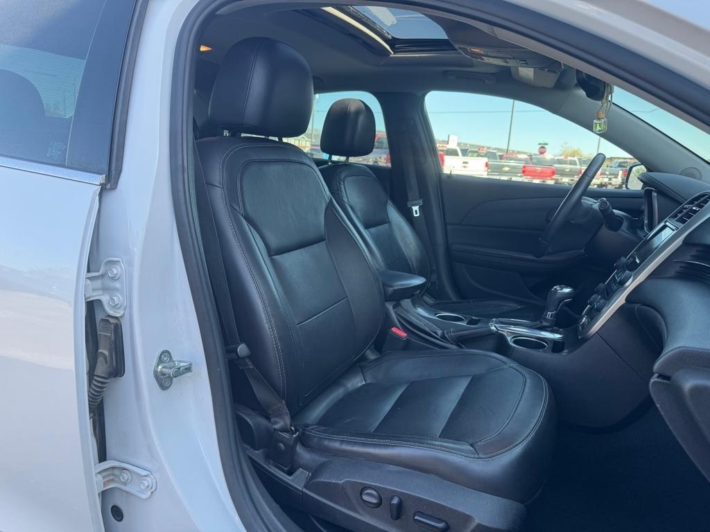 Chevrolet Malibu  2015
