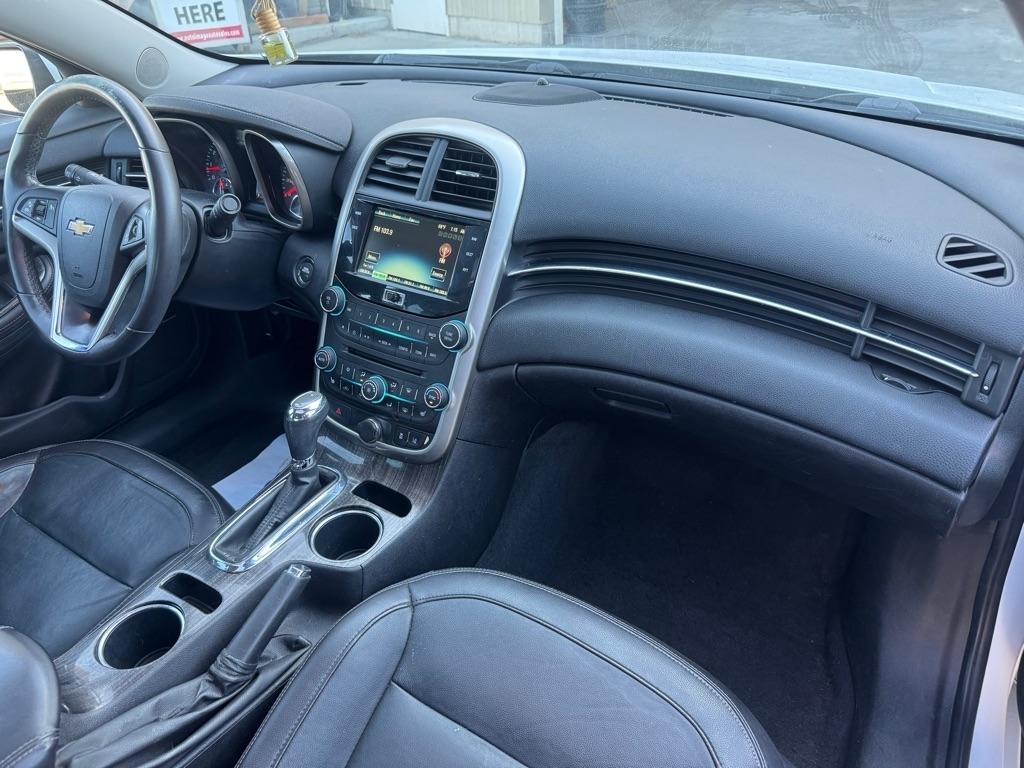 Chevrolet Malibu  2015
