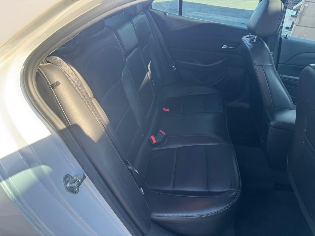 Chevrolet Malibu  2015
