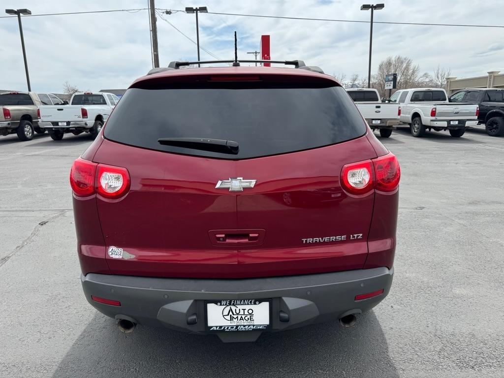 Chevrolet Traverse  2010