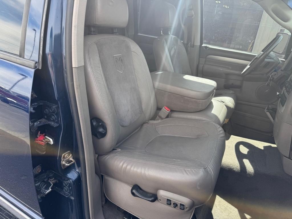 Dodge Ram 2500  2004