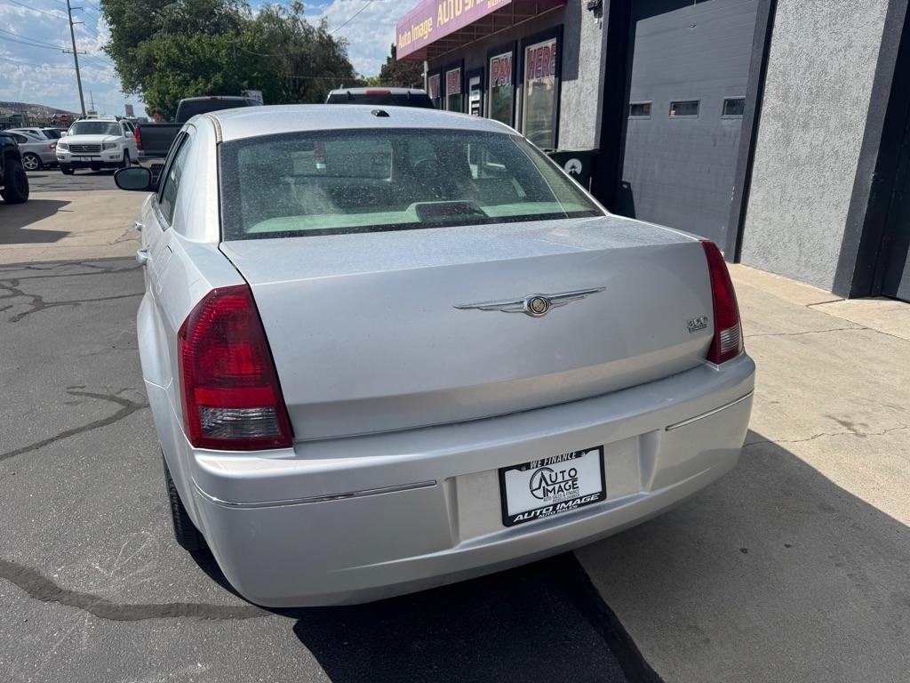 Chrysler 300  2007