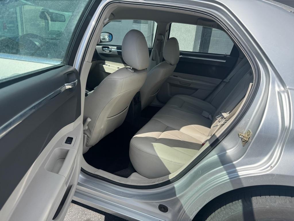 Chrysler 300  2007