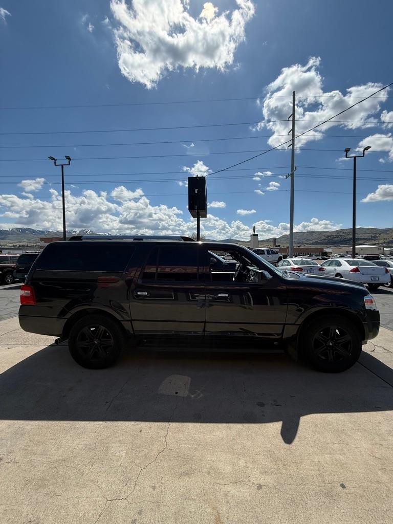 Ford Expedition  2011