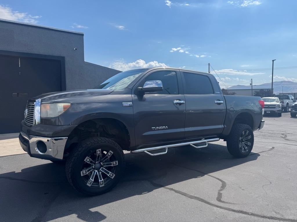 Toyota Tundra  2012