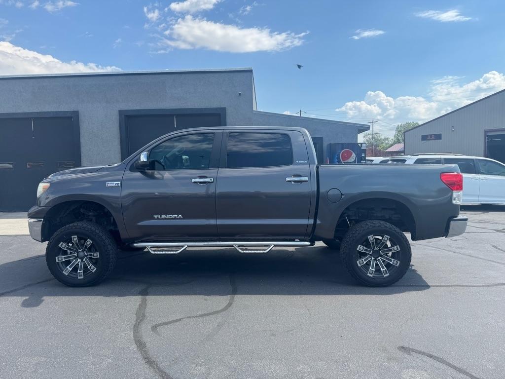 Toyota Tundra  2012