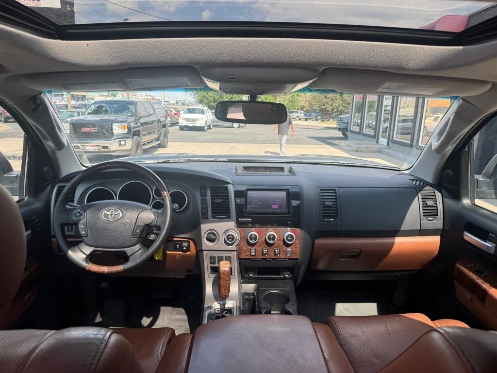 Toyota Tundra  2012