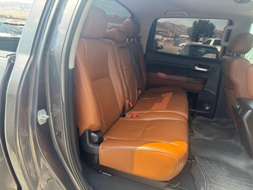 Toyota Tundra  2012