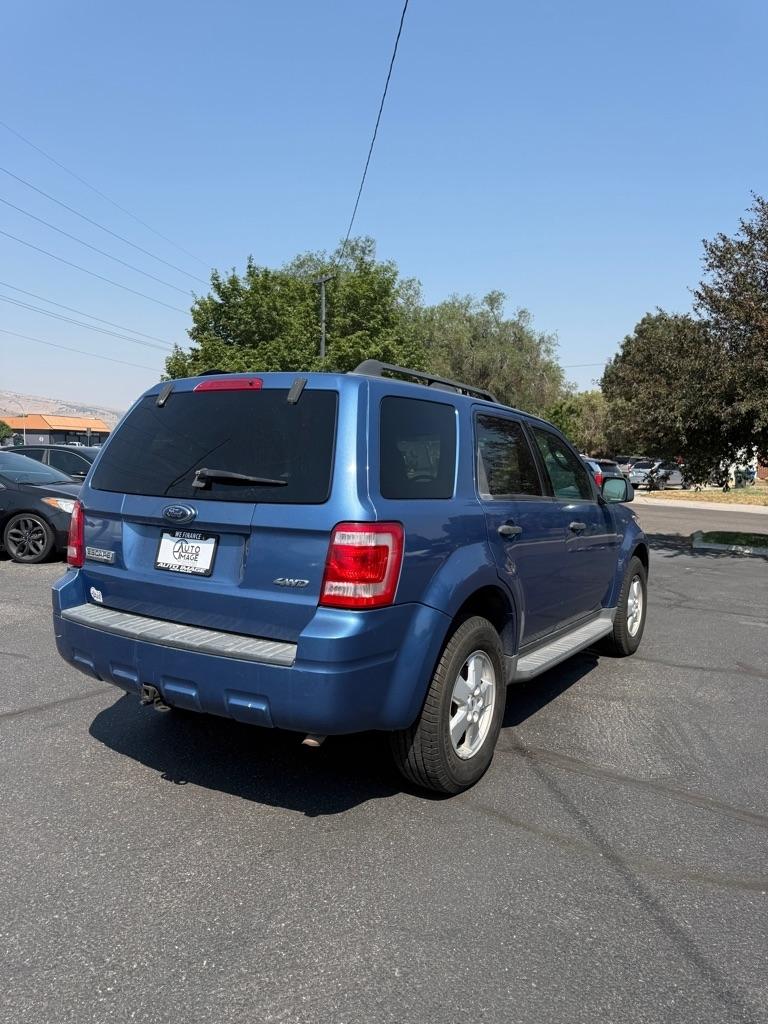 Ford Escape  2009
