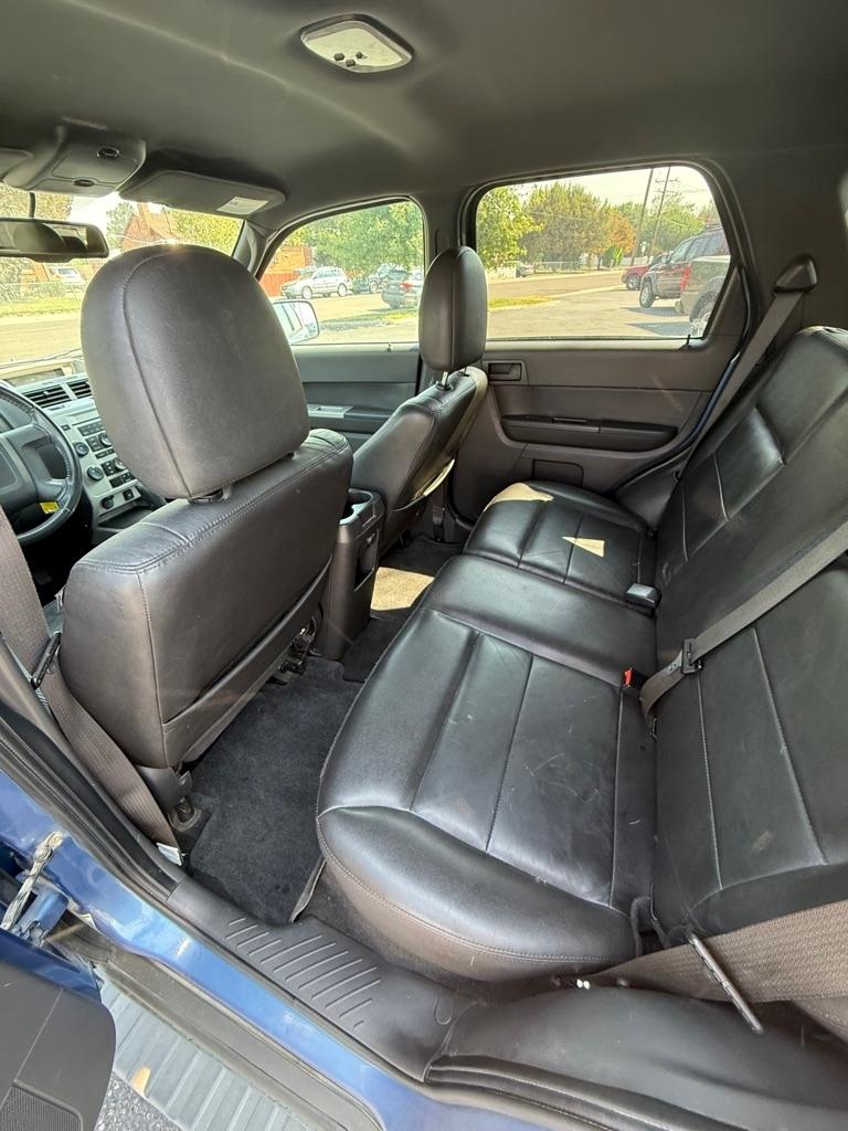Ford Escape  2009