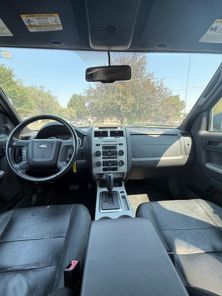 Ford Escape  2009