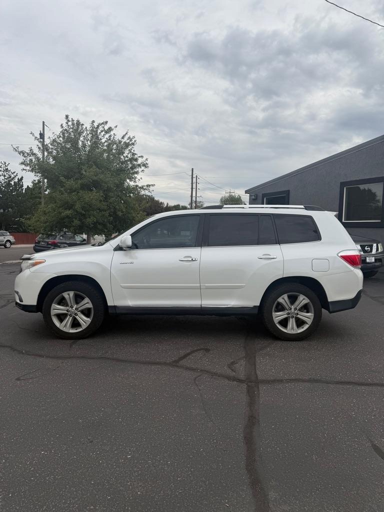 Toyota Highlander  2012