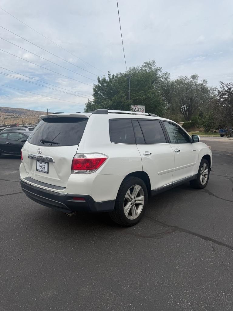 Toyota Highlander  2012