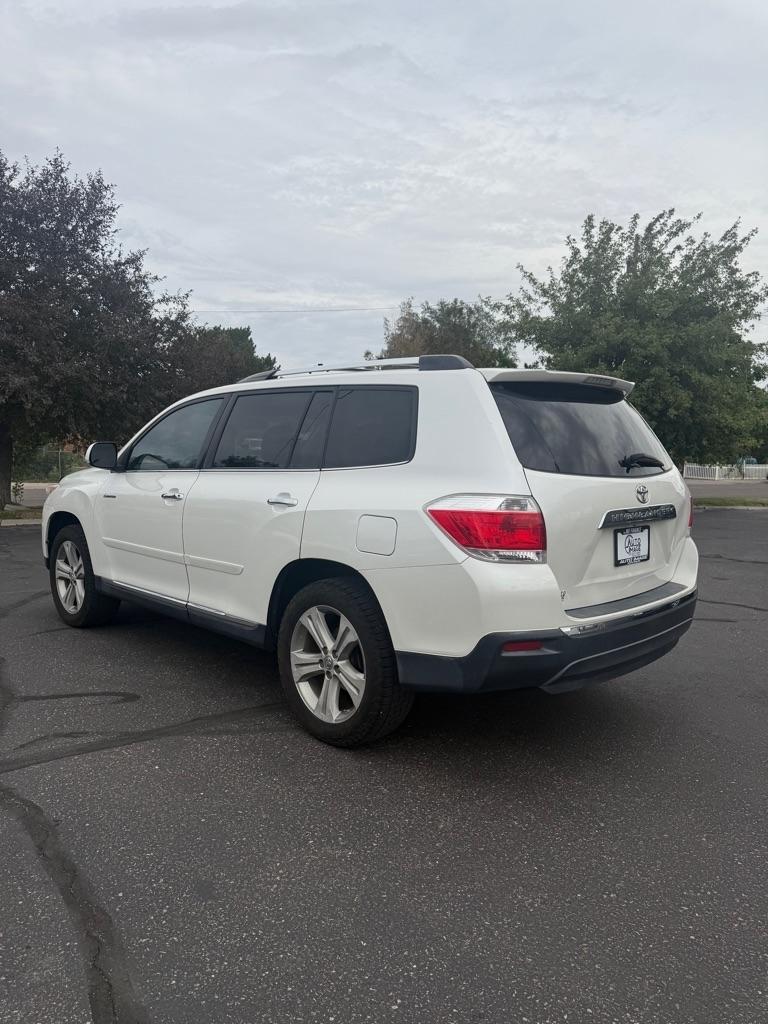 Toyota Highlander  2012