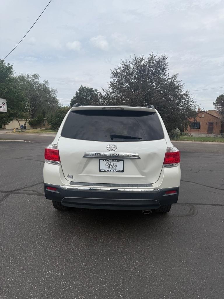 Toyota Highlander  2012