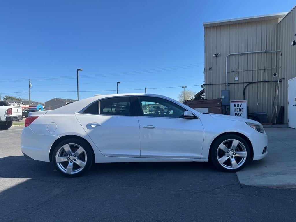 Chevrolet Malibu  2015
