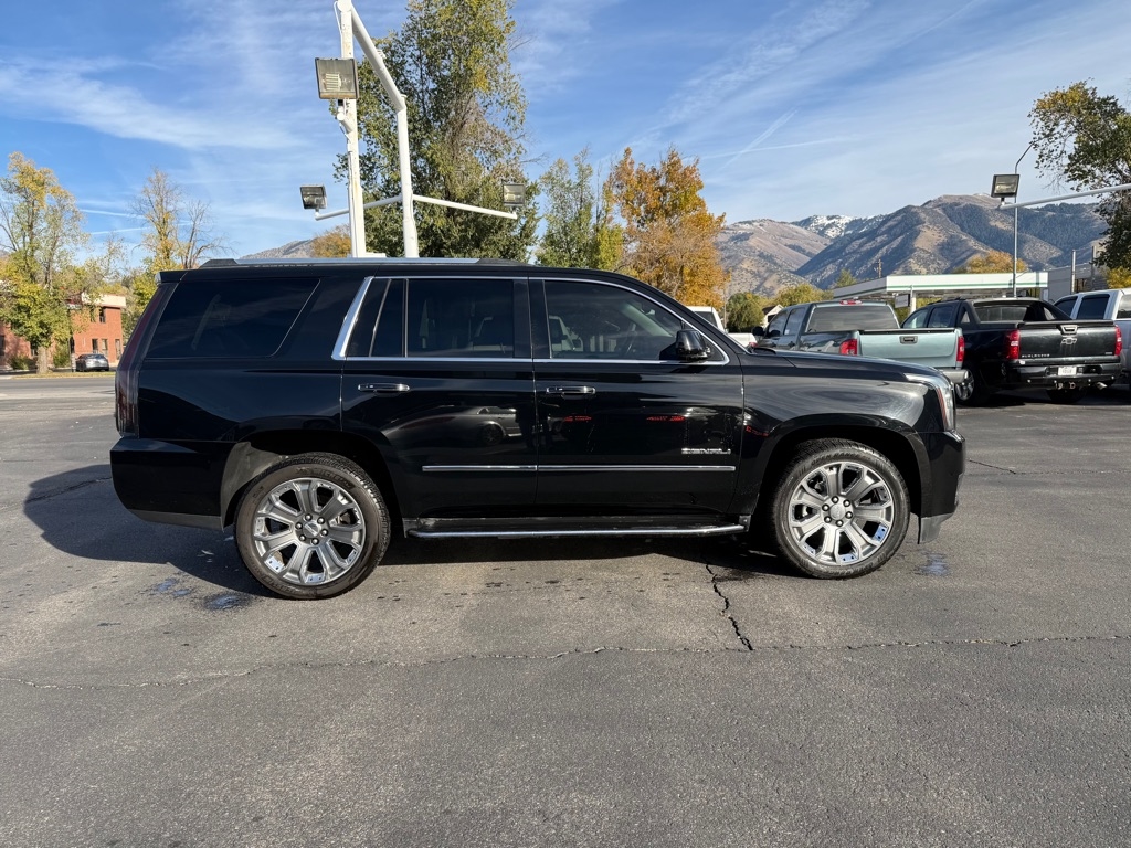 2016 GMC Yukon Denali's photo