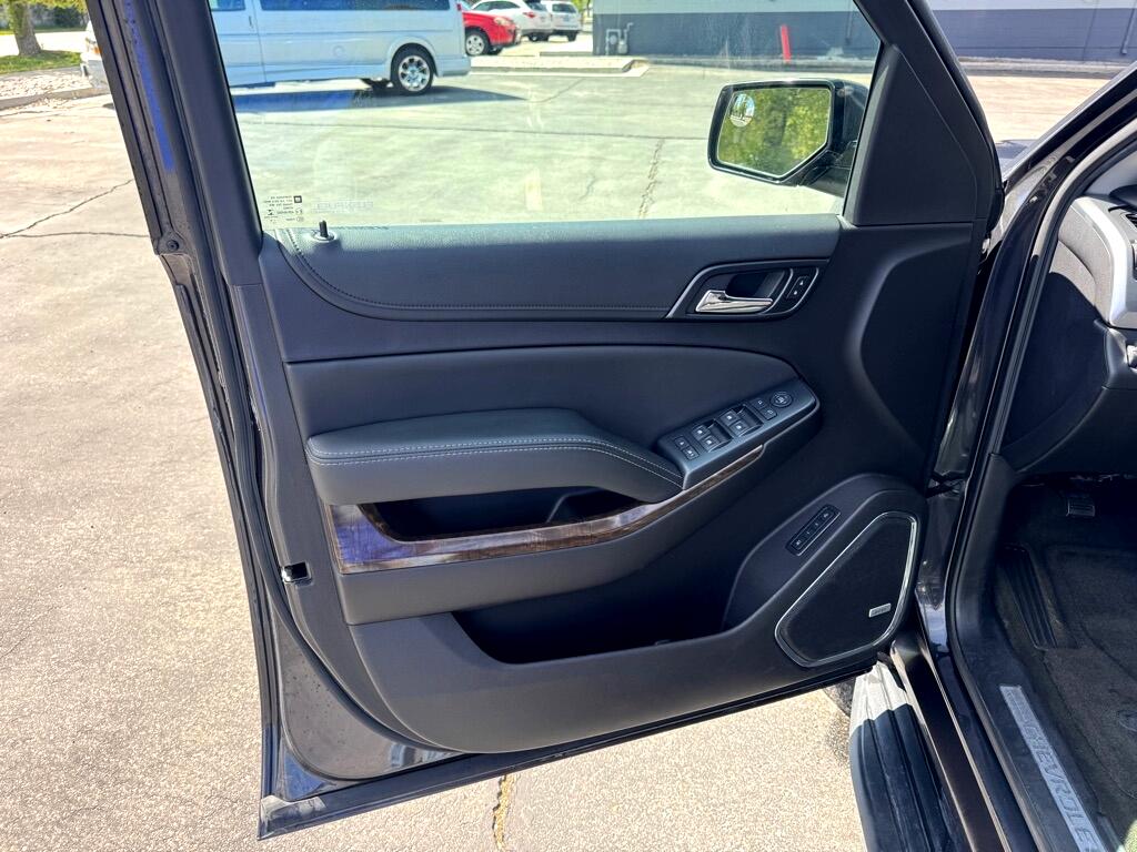 Chevrolet Suburban  2016