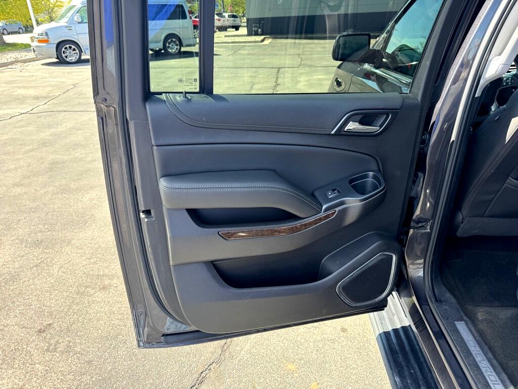 Chevrolet Suburban  2016