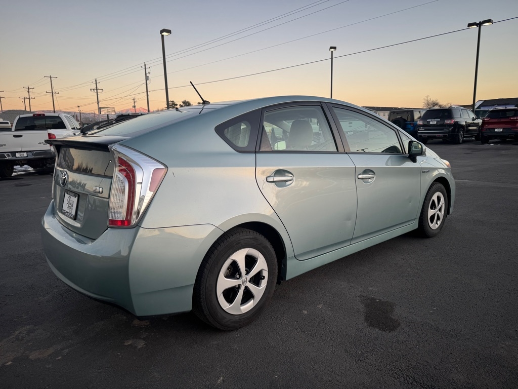 Toyota Prius  2014