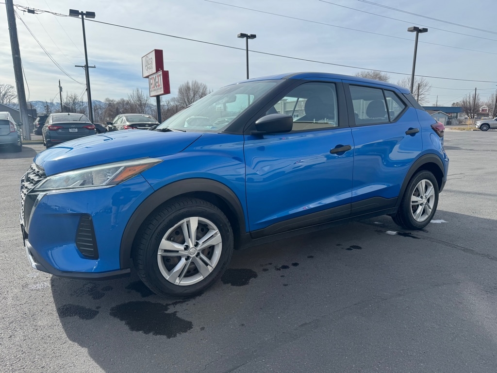 2021 Nissan Kicks S