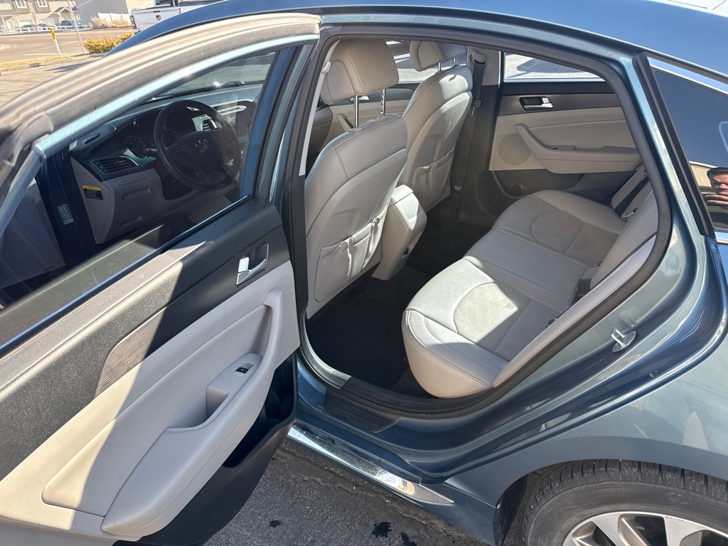 Hyundai Sonata  2015