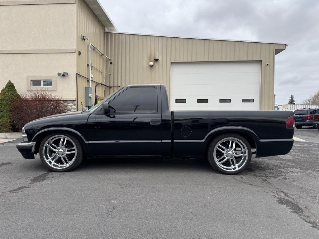 2000 Chevrolet S10 Pickup S10