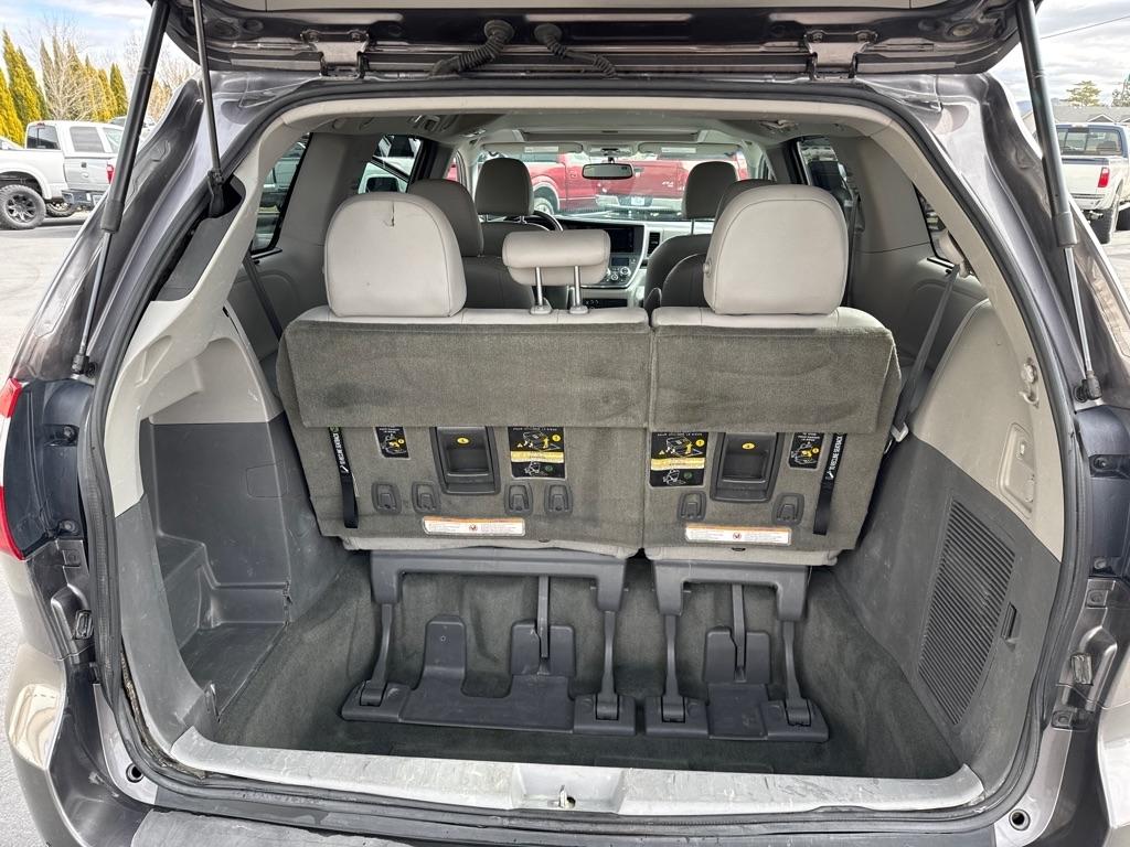 Toyota Sienna  2015