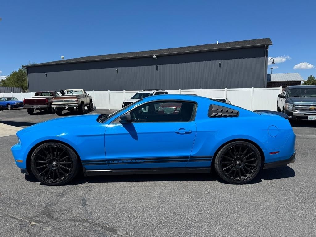 Ford Mustang  2012