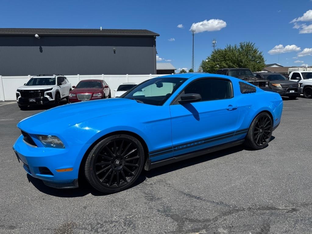 Ford Mustang  2012