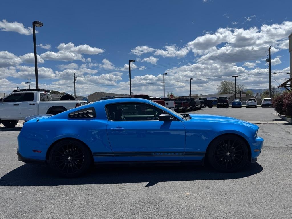 Ford Mustang  2012