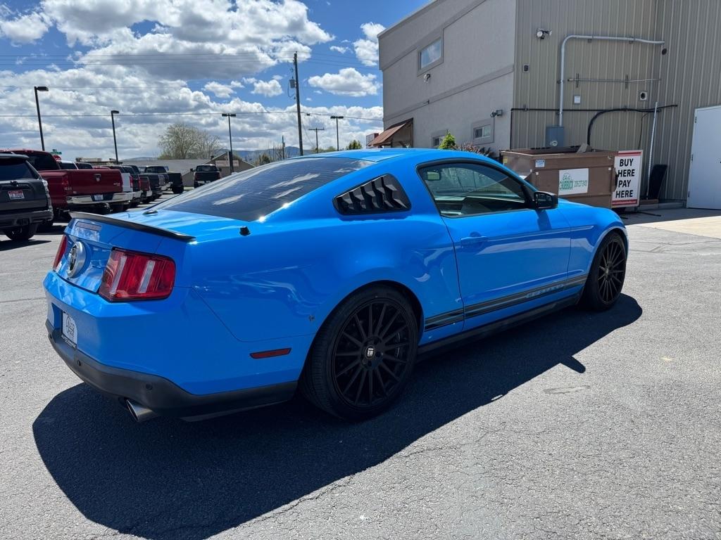 Ford Mustang  2012